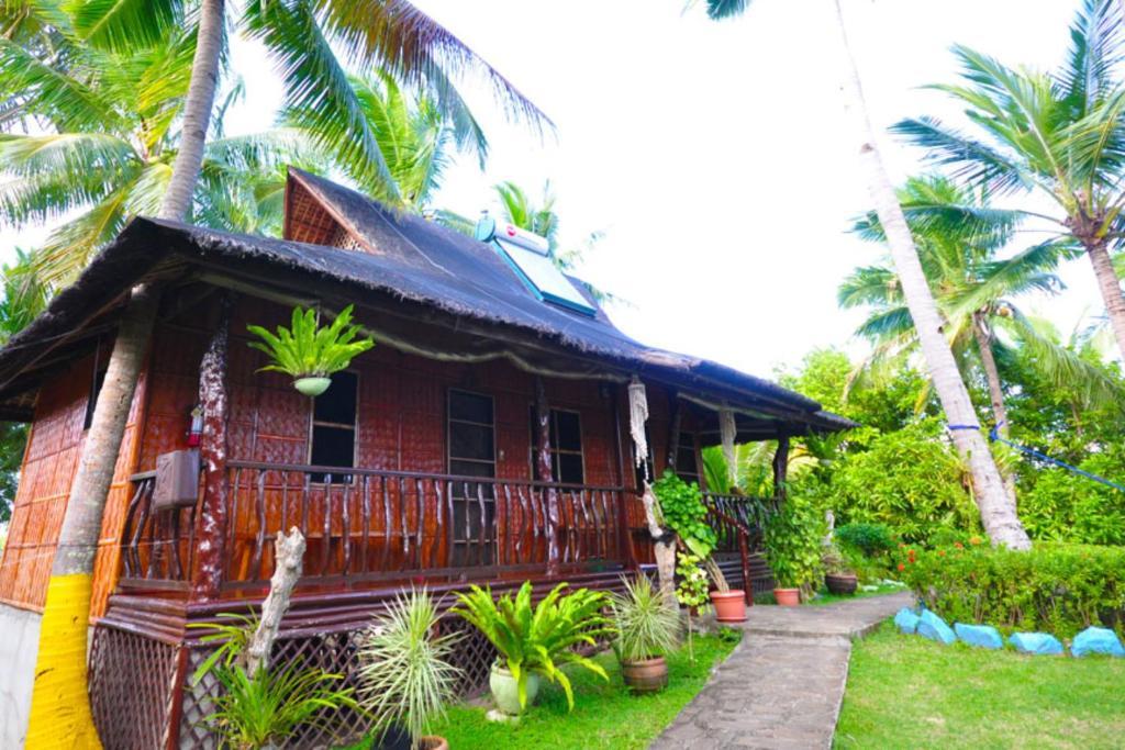 Villa De Pico Highland Beach Resort Puerto Galera Ruang foto
